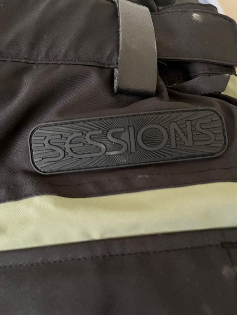 sessions スノボードウェア　パンツ