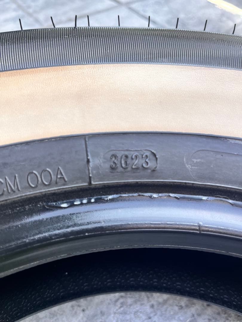 Vitour V2000 195/14C タイヤ
