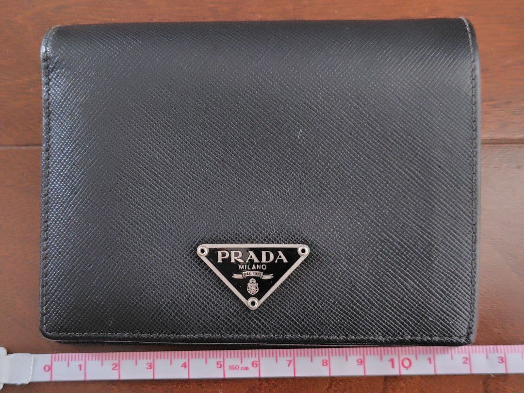 PRADA 　革財布　ナイロンキーケース　ブラック