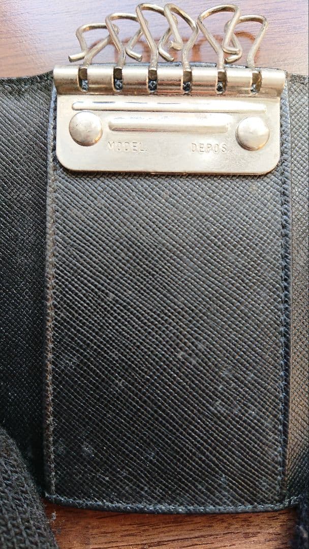 PRADA 　革財布　ナイロンキーケース　ブラック