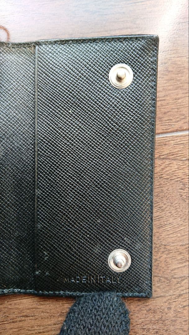 PRADA 　革財布　ナイロンキーケース　ブラック