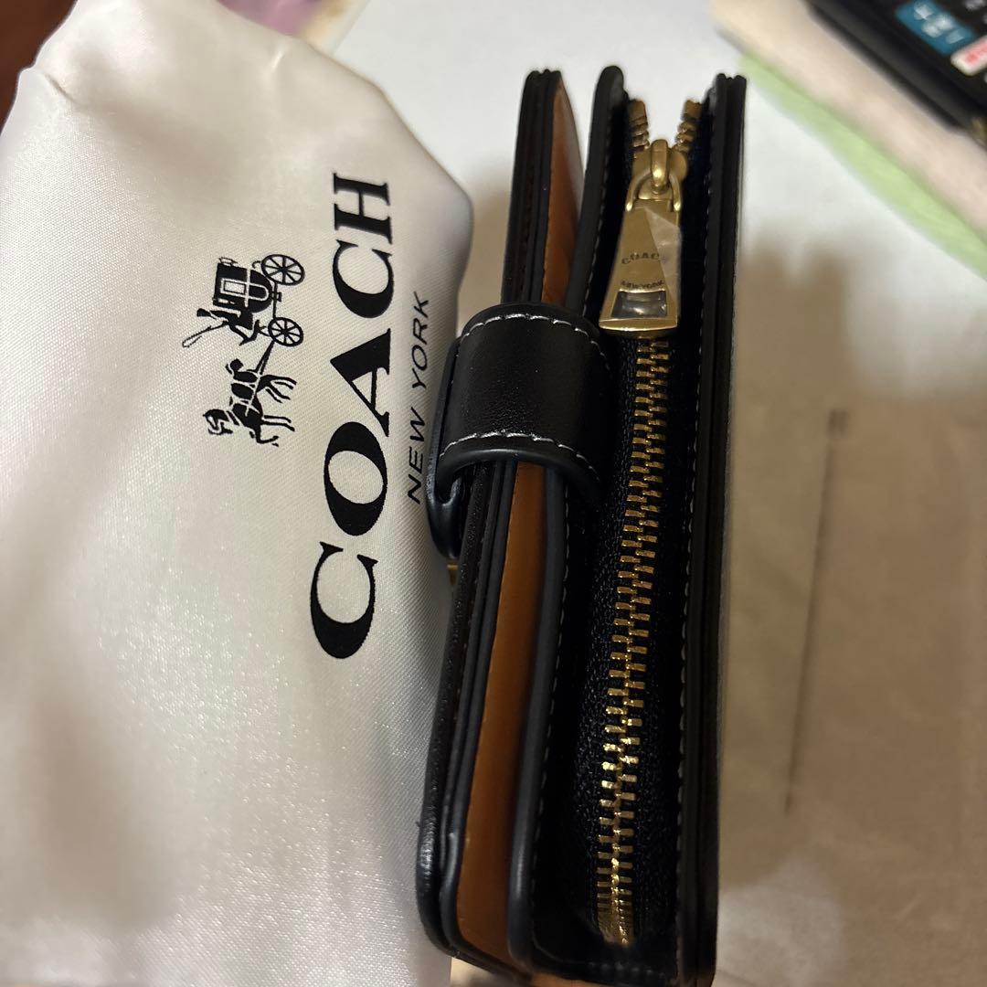 COACH ブラック 二つ折り財布ダビーミディアムウォレット