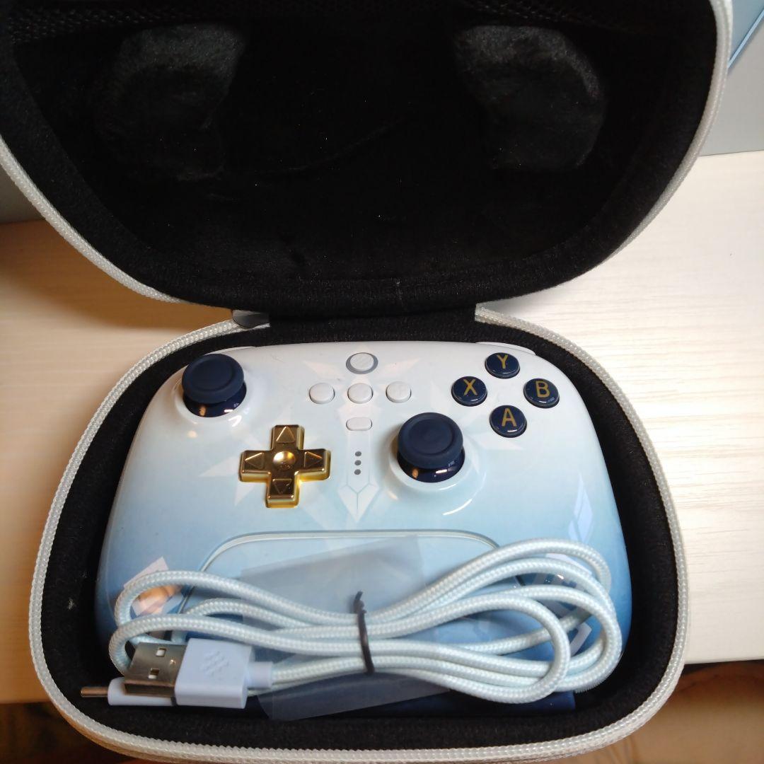 8BitDo Genshin(原神) Impact 重雲コントローラー