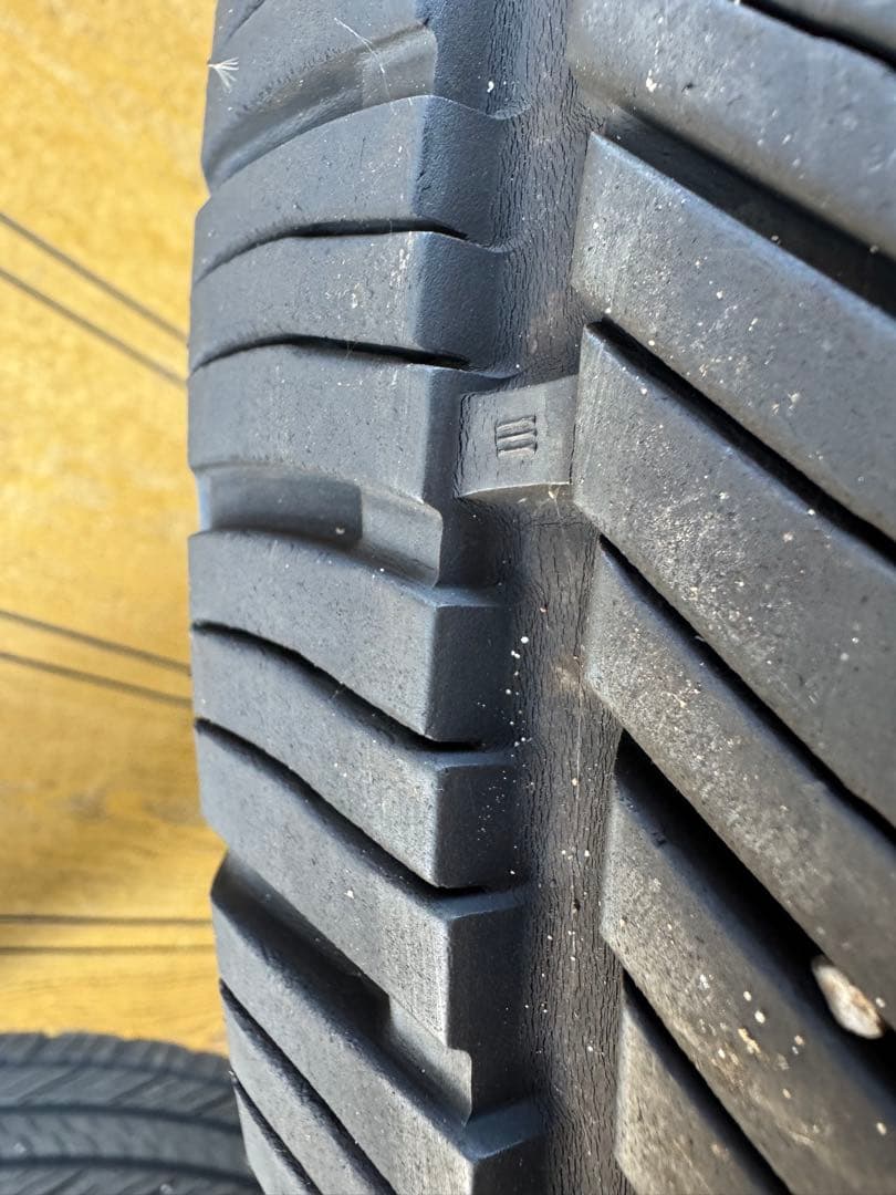 送料無料GEOLANDAR CV 235/55R18 夏タイヤ 2本　１９年