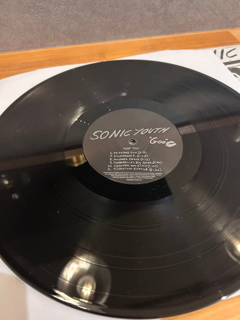 洋楽 sonic youth Goo
