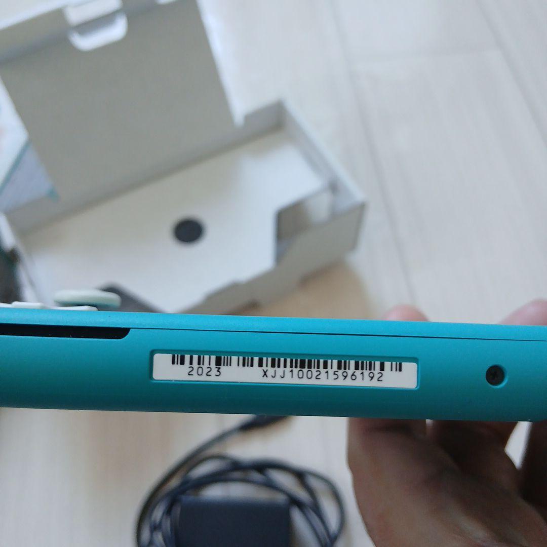 ニンテンドースイッチライト本体　ターコイズ 本体