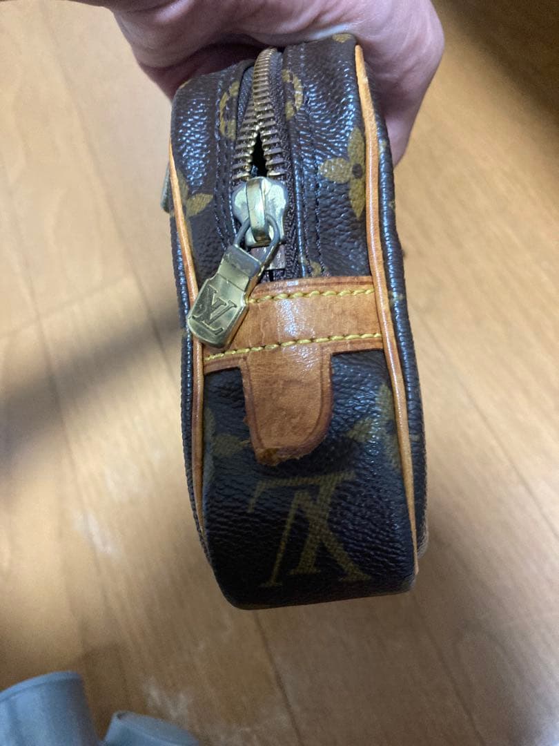 ルイビトン