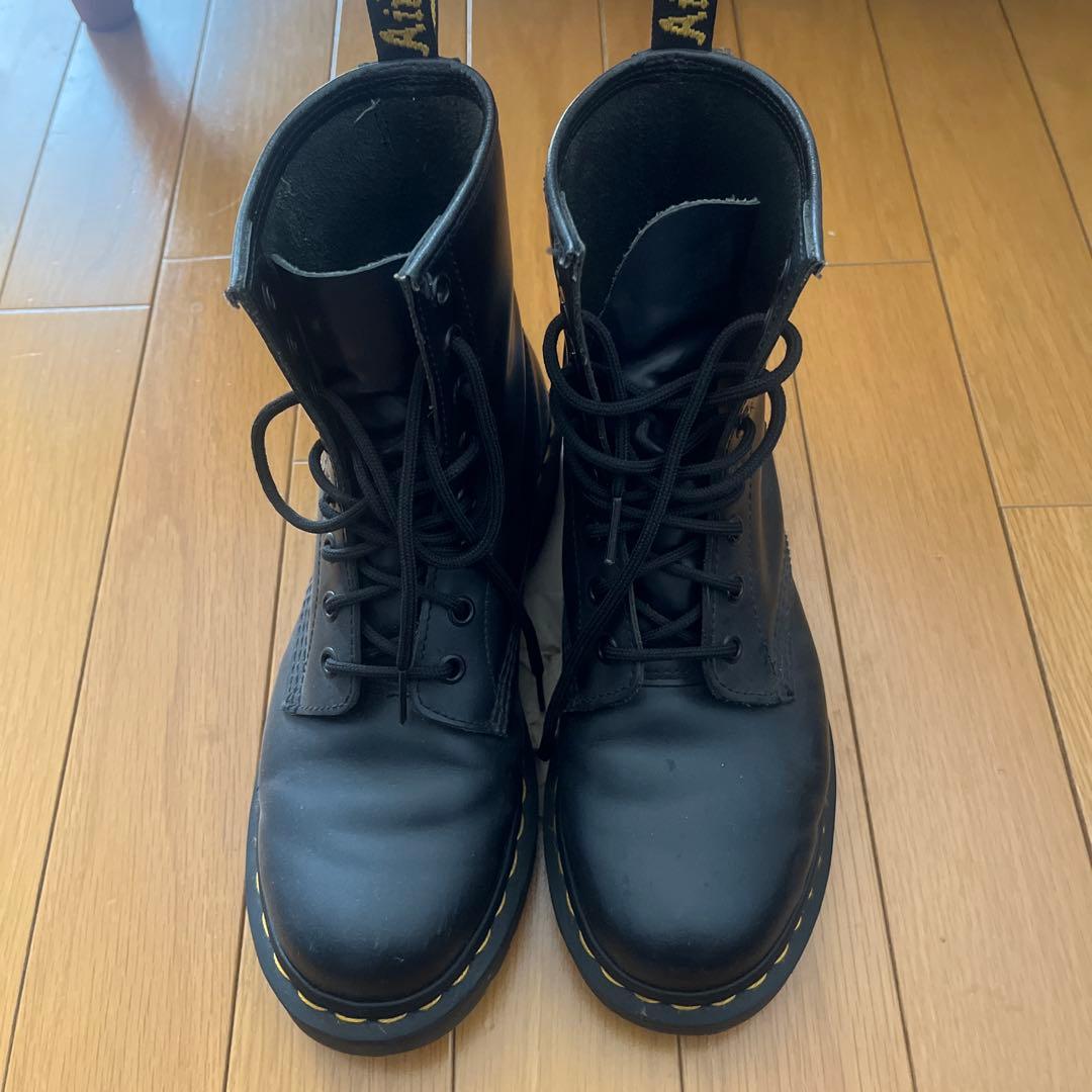 Dr. Martens ドクターマーチン　ブラック 8ホール　ブーツ