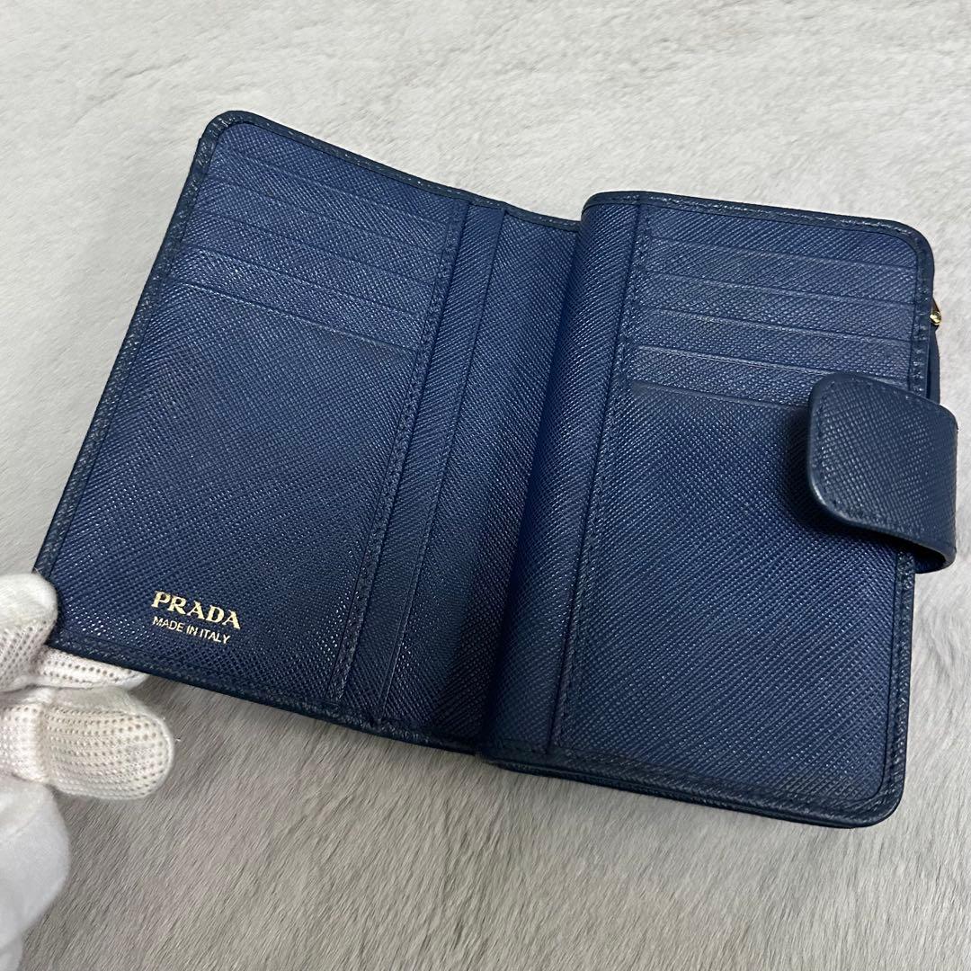 PRADA 折り財布　ゴールドロゴ　ブルー　ラウンドジップ　サフィアーノレザー