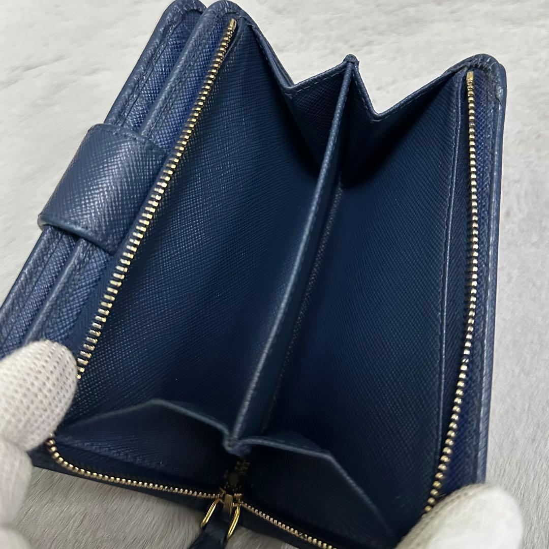 PRADA 折り財布　ゴールドロゴ　ブルー　ラウンドジップ　サフィアーノレザー