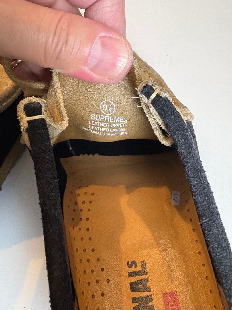 シュプリーム　クラークス　9.5 supreme clarks
