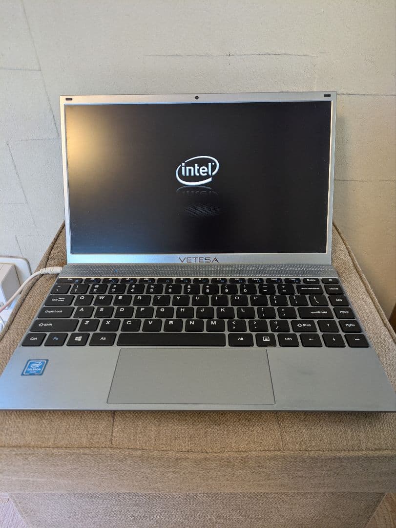 【ジャンク品】VETESA ノートパソコン Wi n11