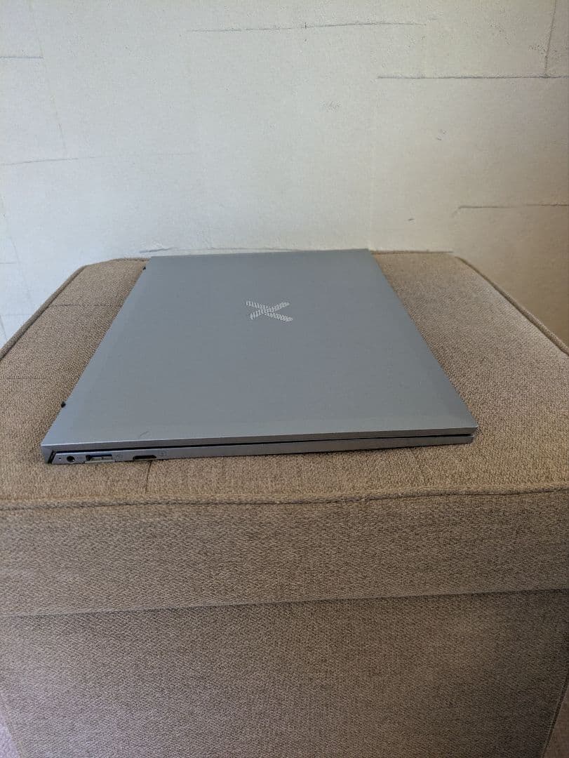 【ジャンク品】VETESA ノートパソコン Wi n11