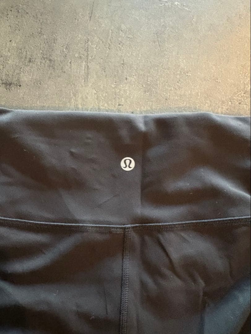 【まりくりこ】Lululemon スポーツブラ2枚&レギンス2枚