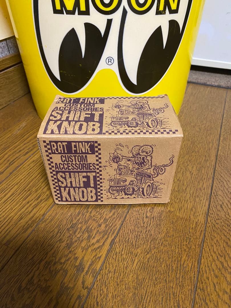 ラットフィンクシフトノブ