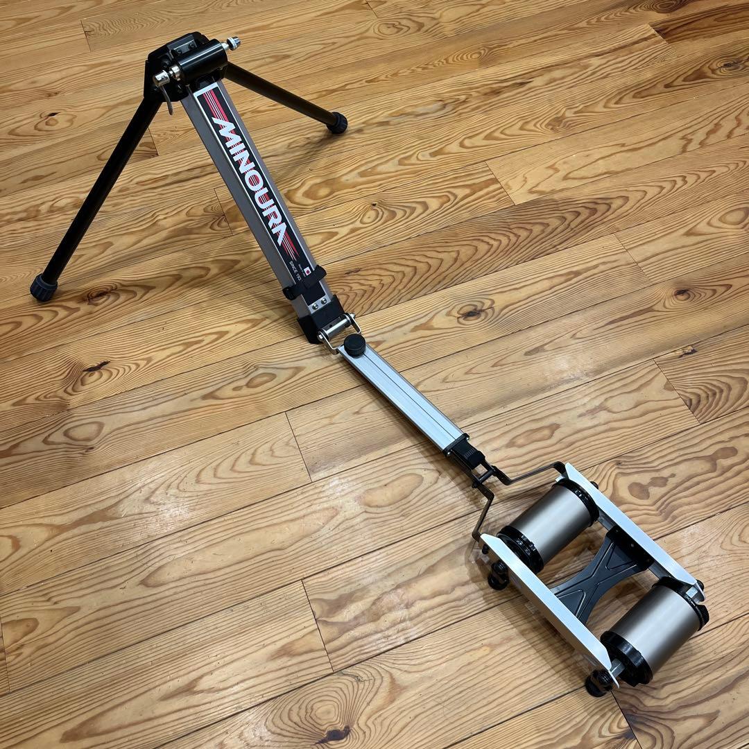 【美品・箱&付属品付き】MINOURA FG220 ハイブリッドローラー