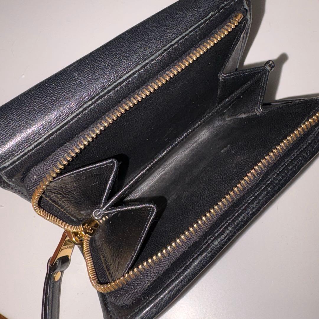 MIU MIU 折り財布 ブラック マテラッセ レザー