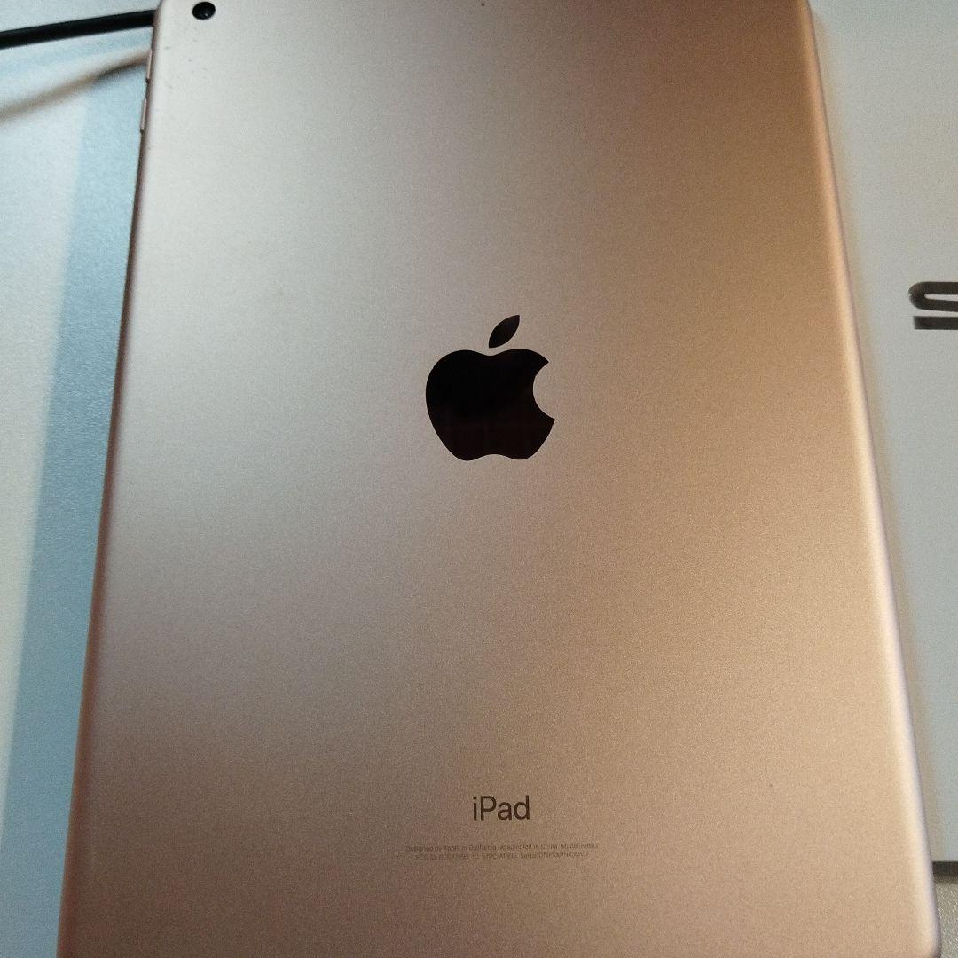 Apple iPad (第6世代) 9.7インチ　iPad6 Wi-Fiモデル