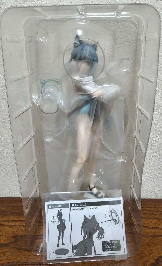 国内正規品　開封美品　ブルーアーカイブ 砂狼シロコ(水着)フィギュア