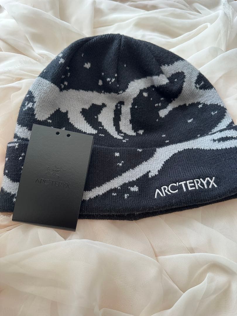 ARC'TERYX Grotto Toque ニット帽　ブラック　⌜ 正規品⌟