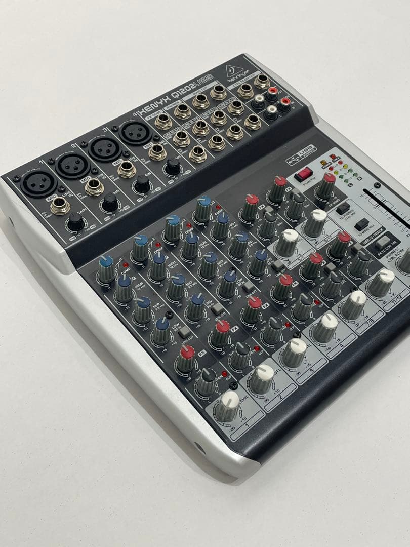 配信機器・PA機器・レコーディング機器 Behringer XENYX Q1202USB