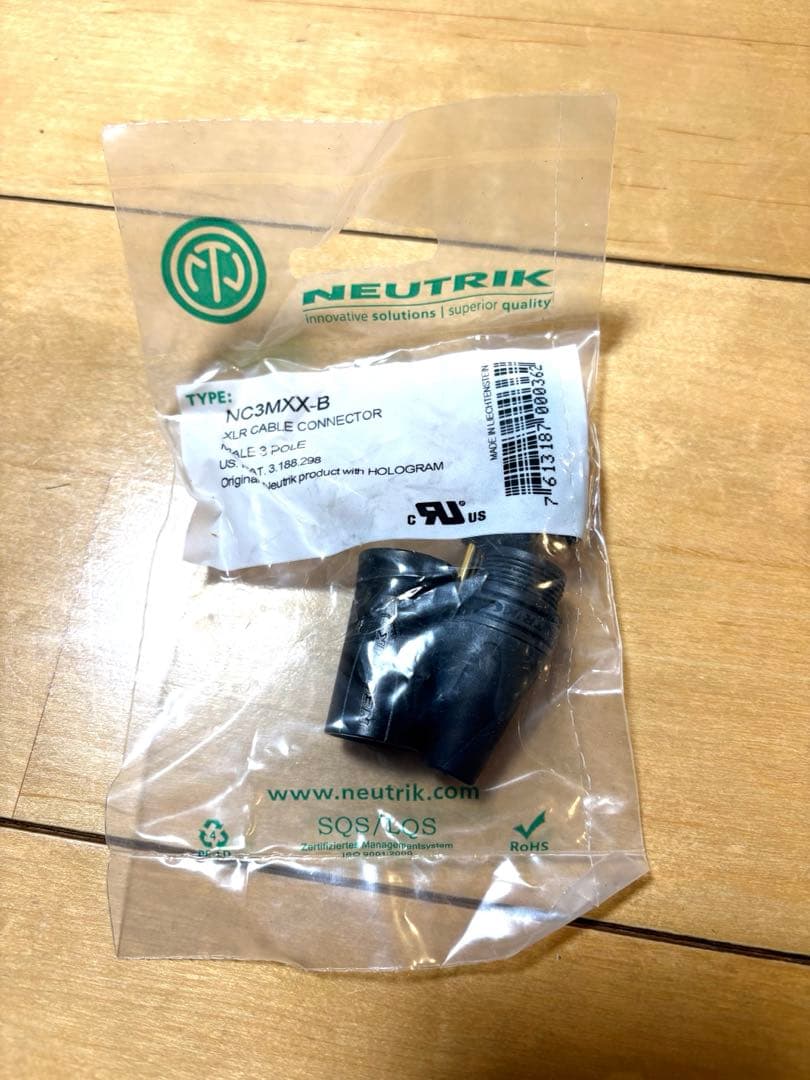 ノイトリック(NEUTRIK)社製 ３ピンＸＬＲコネクタ 20個　新品