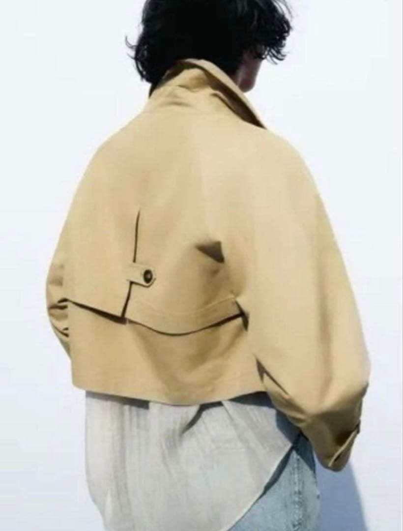 【ZARA】ショートトレンチコート トレンチコート ショート丈 Lサイズ