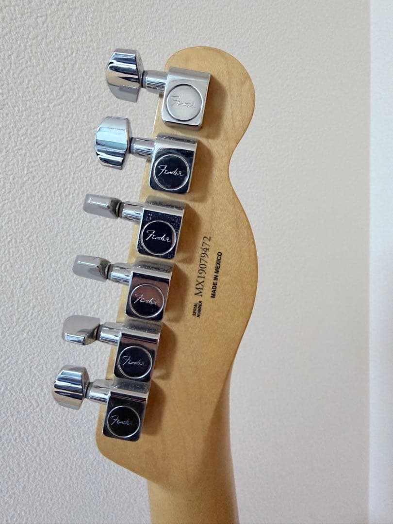 Fenderテレキャスターエレキギター　レフティ