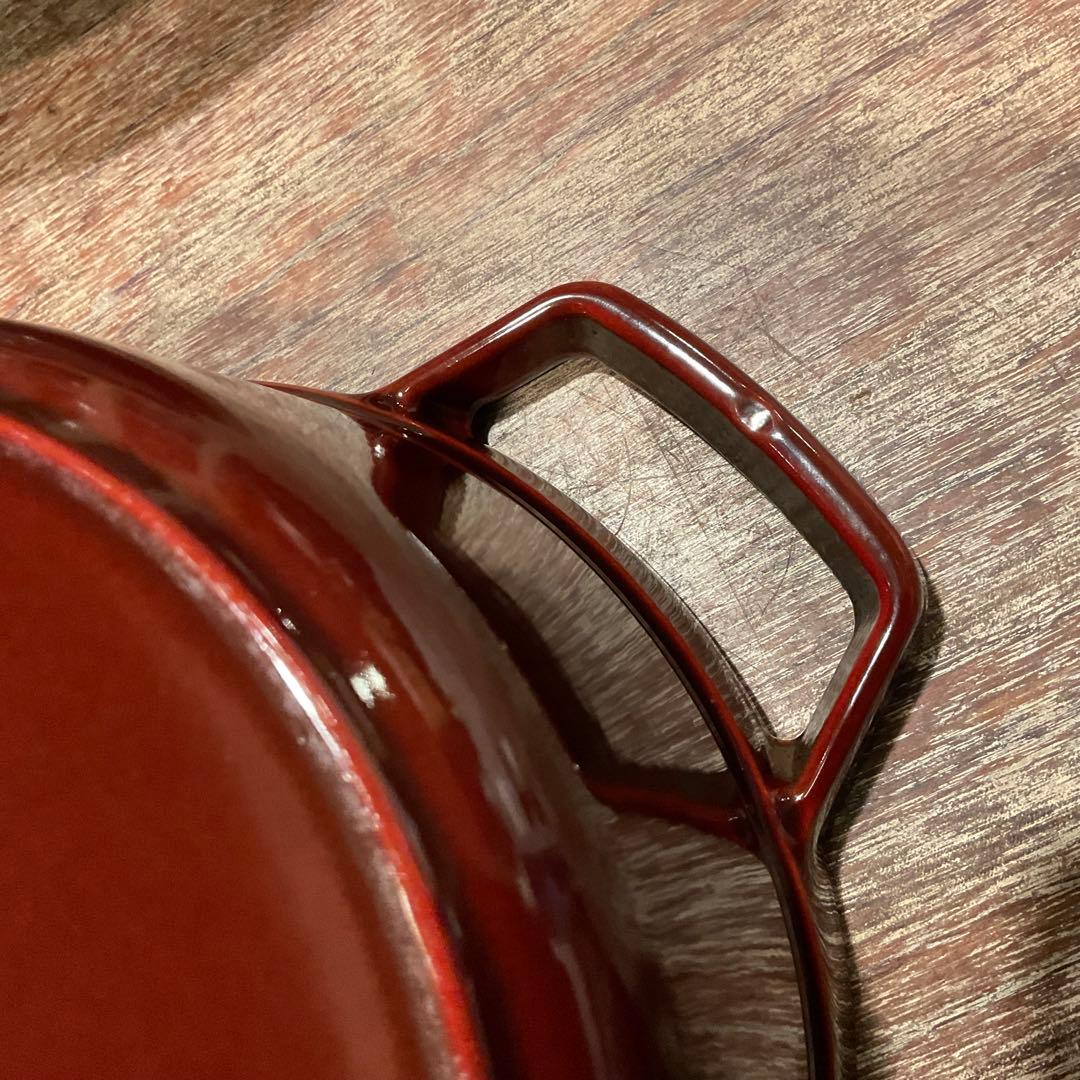 美品！ストウブ STAUB グレナディンレッド ピコ・ココット ラウンド 22