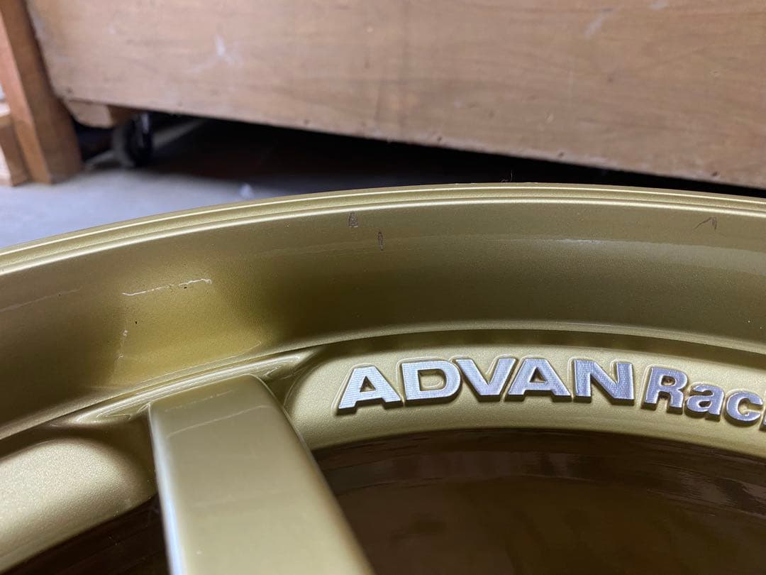 ADVAN RGD 18インチ 114.3 9j オフセット違い　ドリケツ