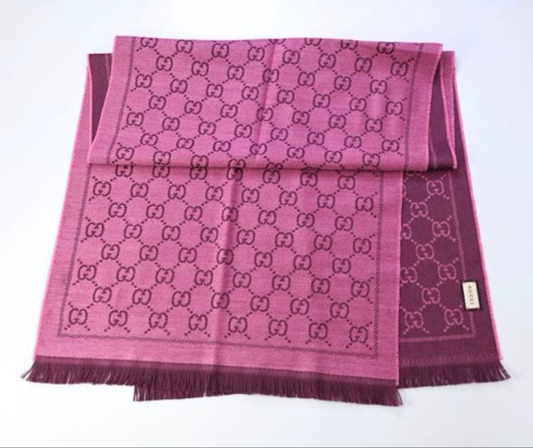 GUCCI GG柄ストール