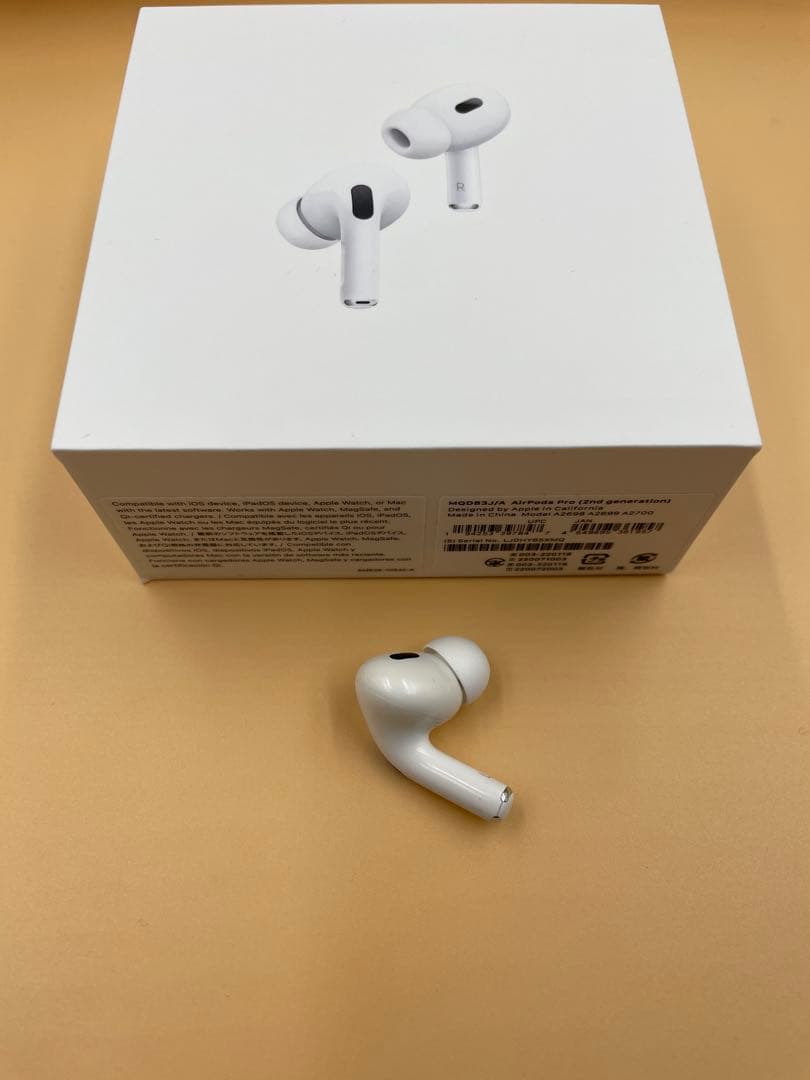 airpods pro 第二世代　両耳　充電ケース(おまけ)