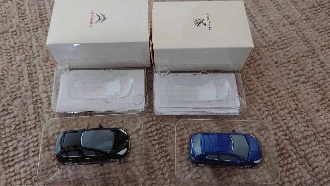 シトロエン DS3 光学マウス　ミニカー2台　USBフラッシュメモリー2個
