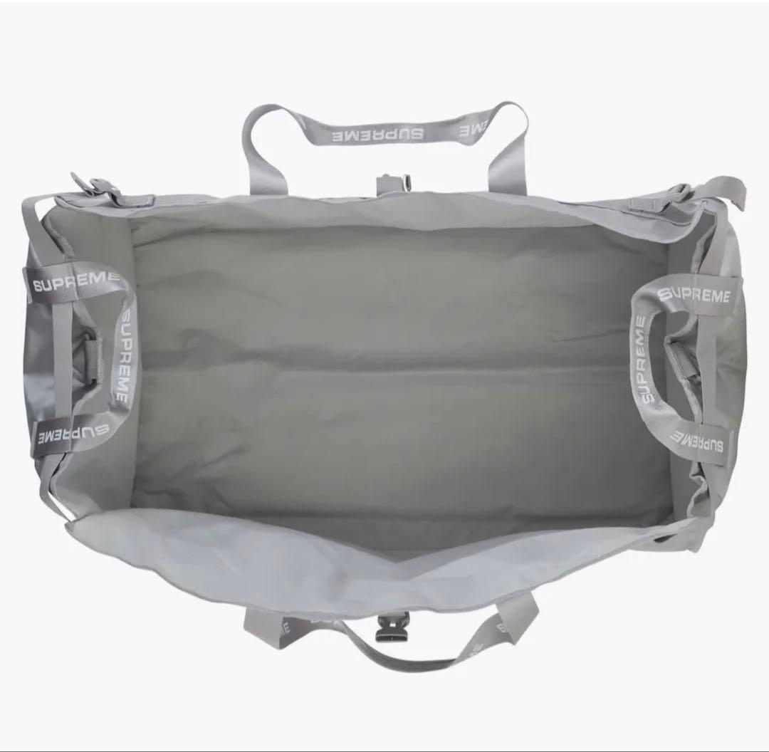 旅行かばん・小分けバッグ Supreme Large Haul Tote silver