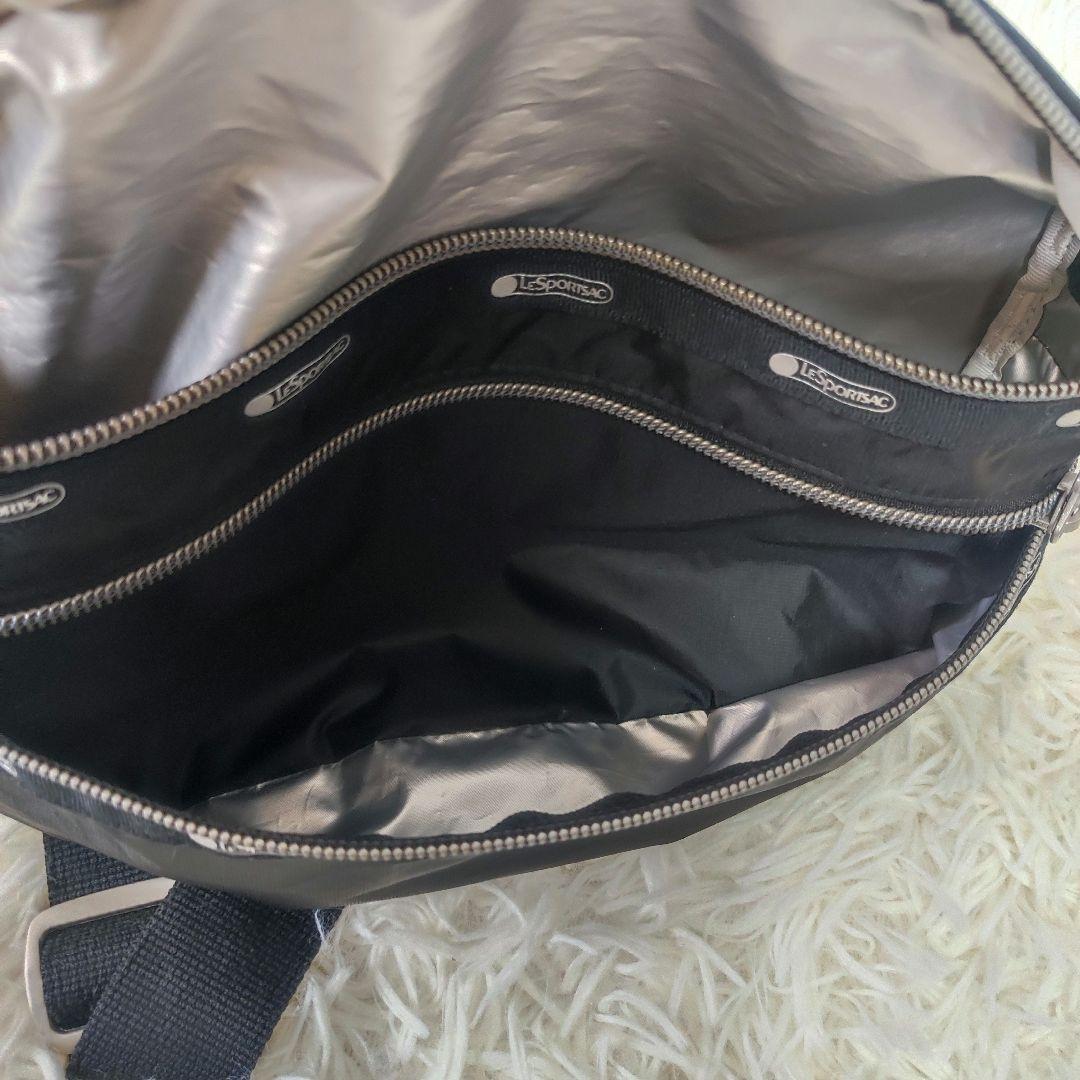 美品　大人気！　レスポートサック　ESSENTIAL BELT BAG　ブラック