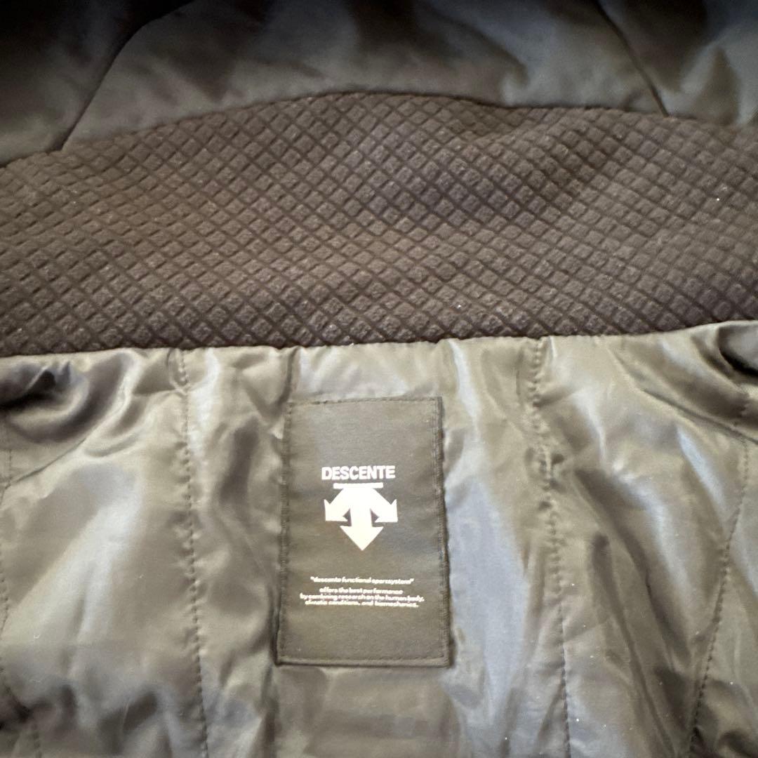 DESCENTE スノーボードジャケット Mサイズ
