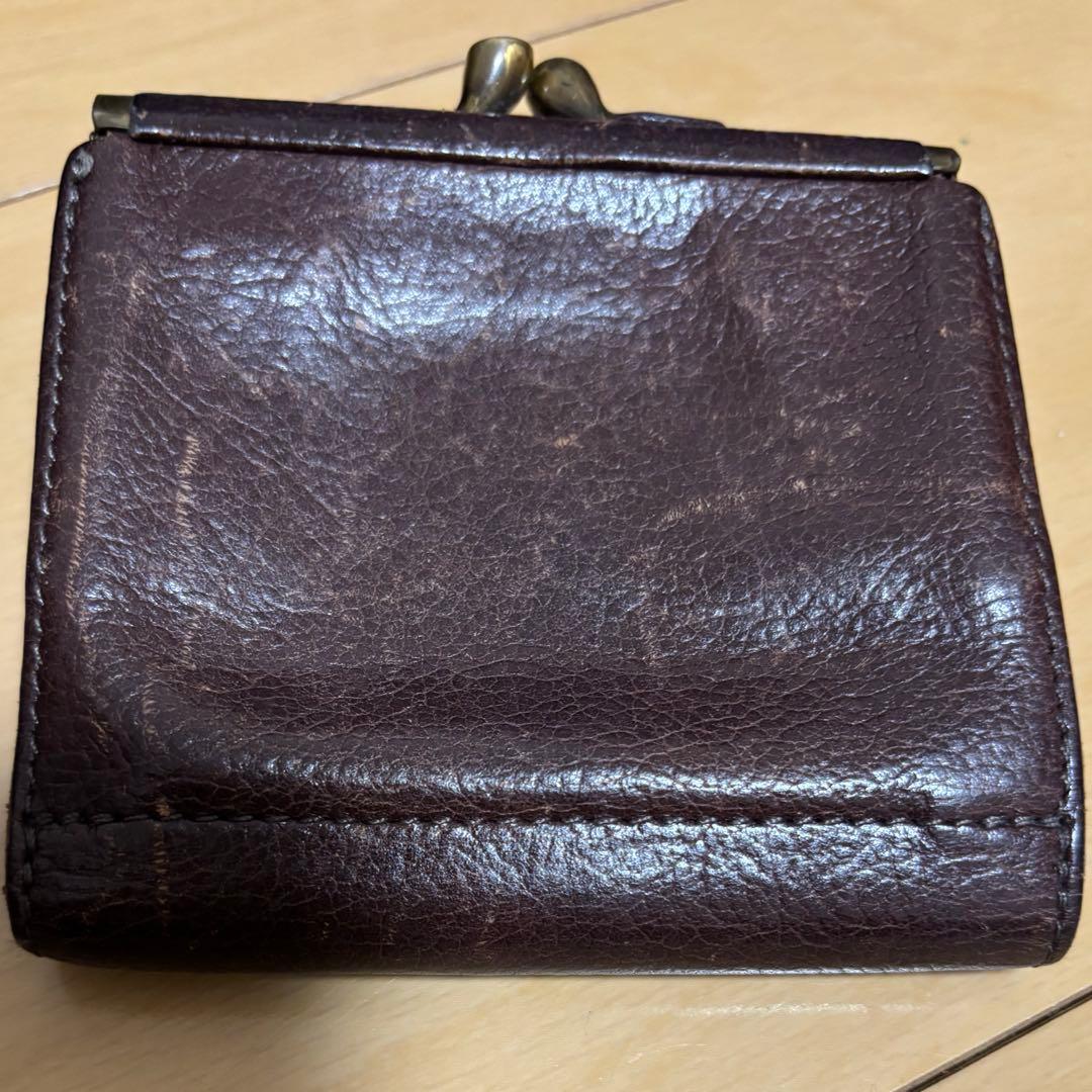 イルビゾンテ　二つ折り財布　がま口