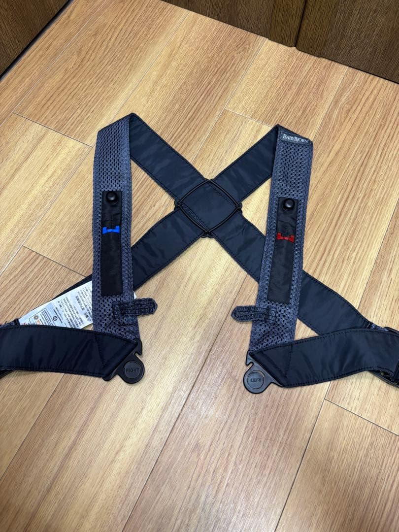 ベビービョルン　ベビーキャリア　ミニ　エアー　メッシュ　抱っこ紐　キャリー