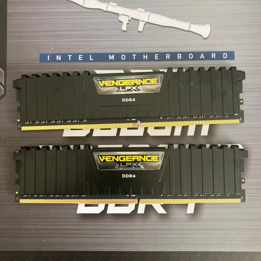 DDR4メモリ16g（8g×2）2666MHz