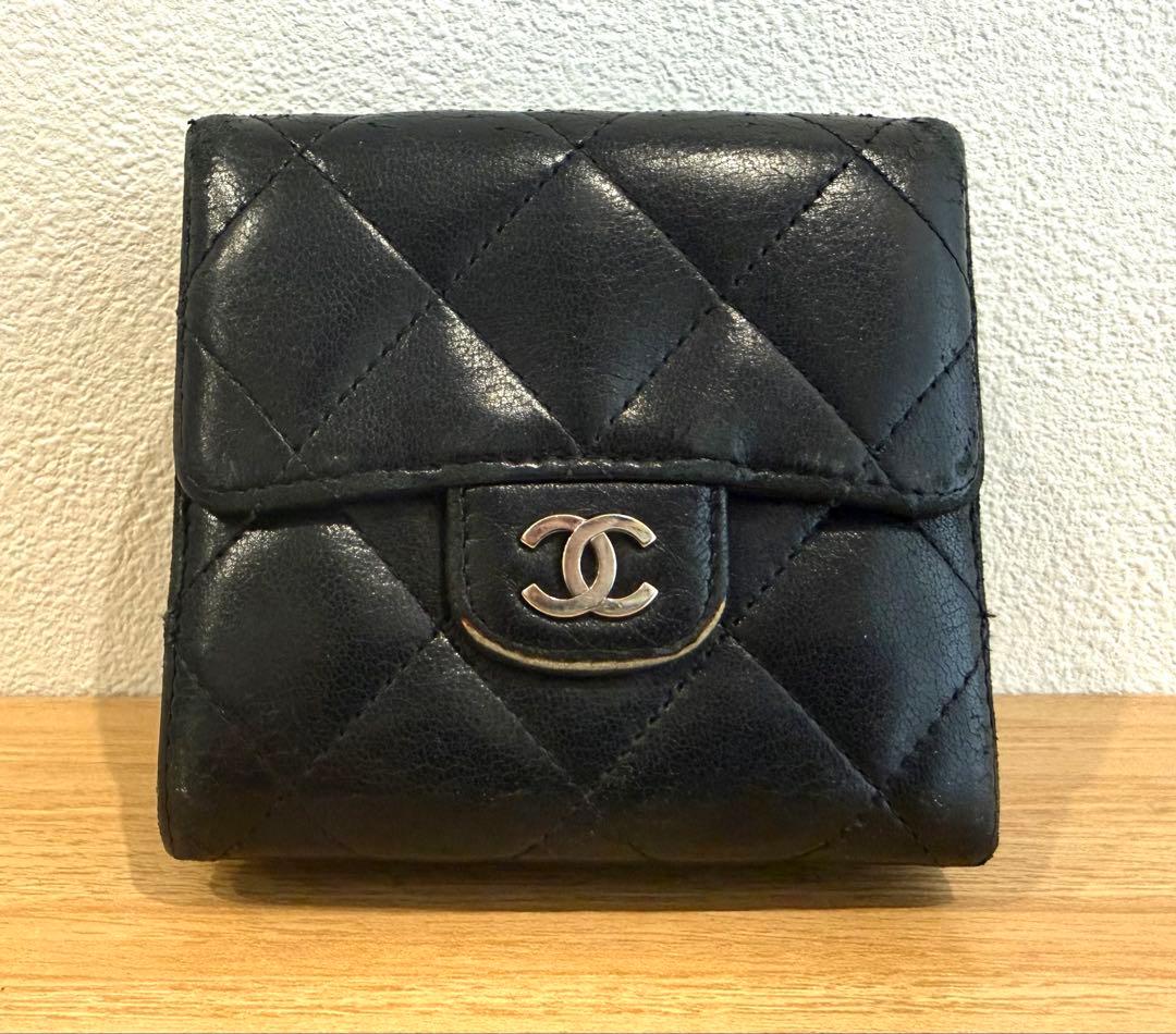 F*e様 CHANEL ブラック キルティング折り財布