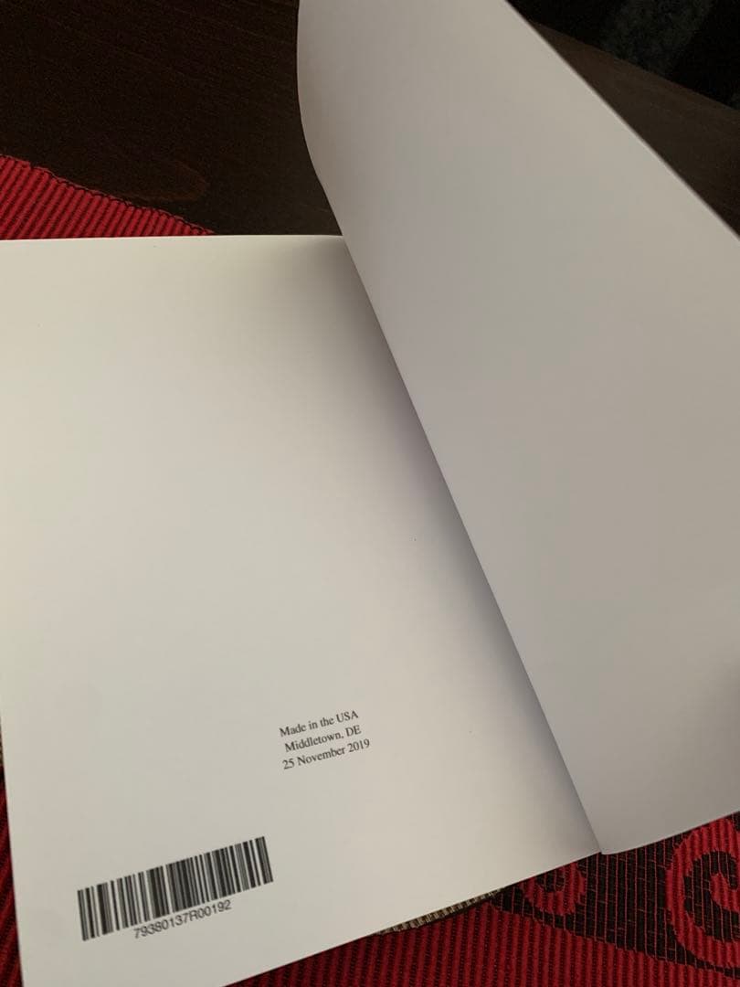 洋書 Cohesion, Coherence and Temporal Referen