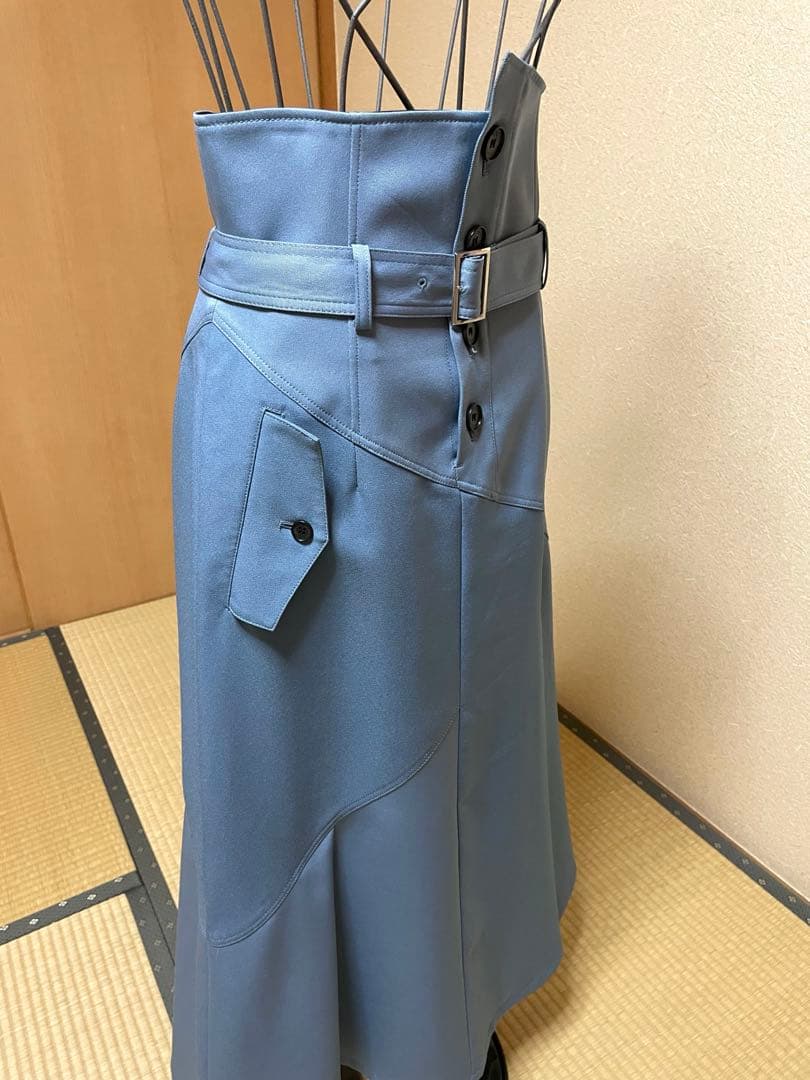 UNITED TOKYO トレンチライクスカート ベルト付き　ブルー　サイズ3