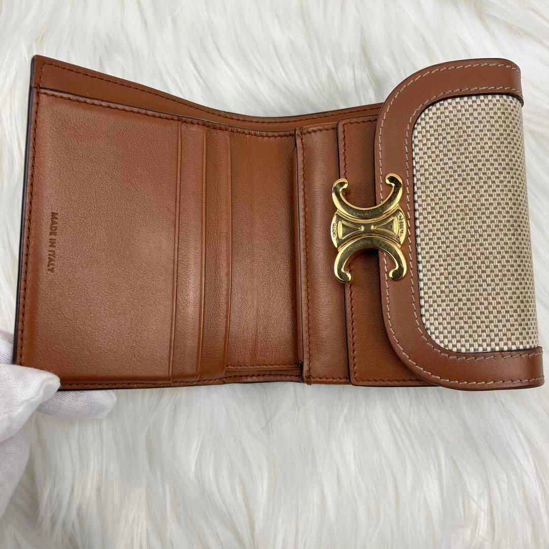 CELINE セリーヌ　スモールウォレット　トリオンフ　三つ折り財布
