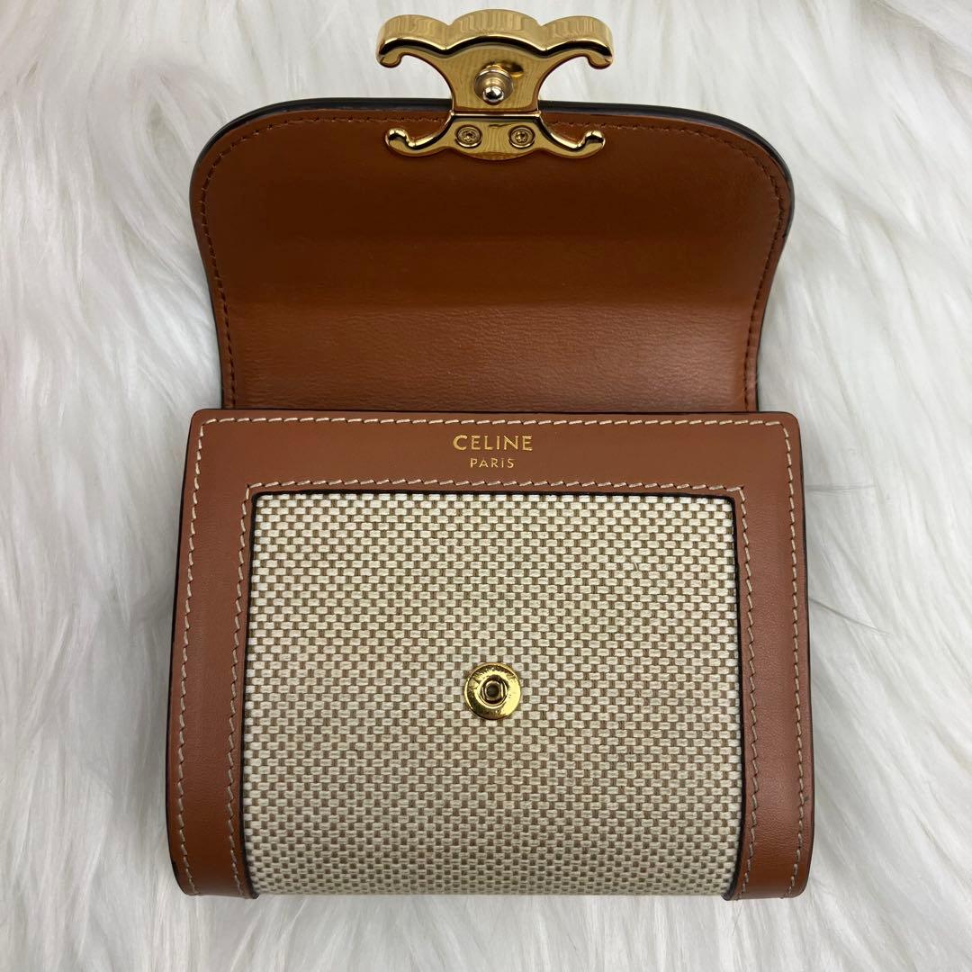 CELINE セリーヌ　スモールウォレット　トリオンフ　三つ折り財布