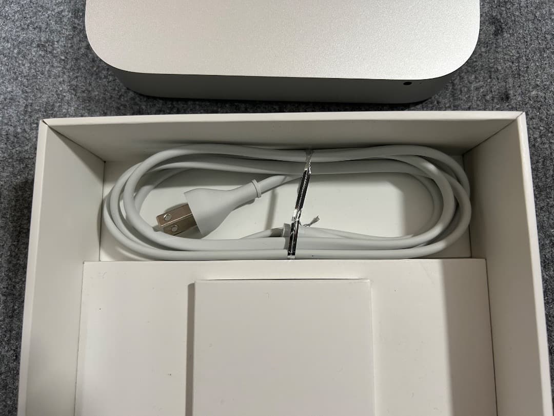 2017年製 Mac mini i7 16Gb 新品2Tb SSD+1TbHDD