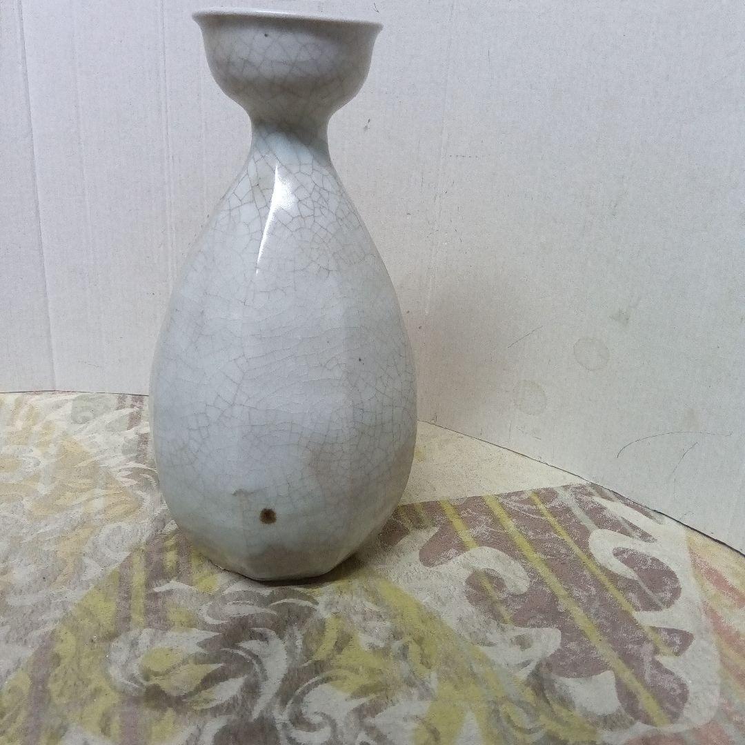 古美術骨董　 李朝染付草蝶文徳利