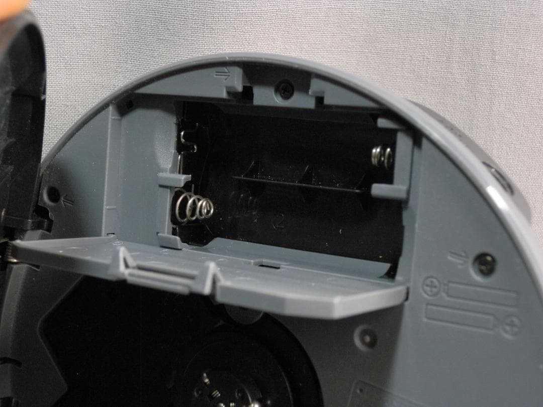 N1926□ SONY CDウォークマン ブラック D-NE241/B　ソニー
