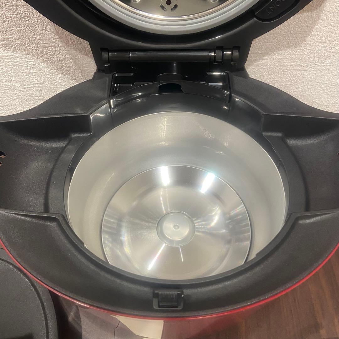 ヘルシオ　ホットクック レッド　KN-HT99A-R