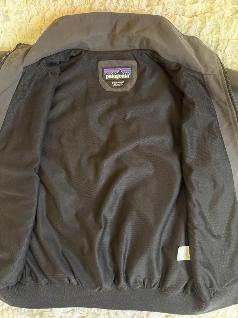 patagonia イスマスデックジャケット Sサイズ 黒