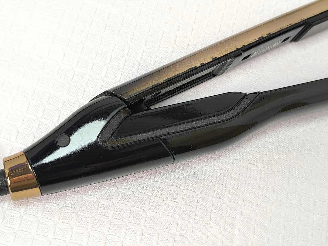 ヘアビューロン 4D plus ストレート　正規品　リュミエリーナ　50
